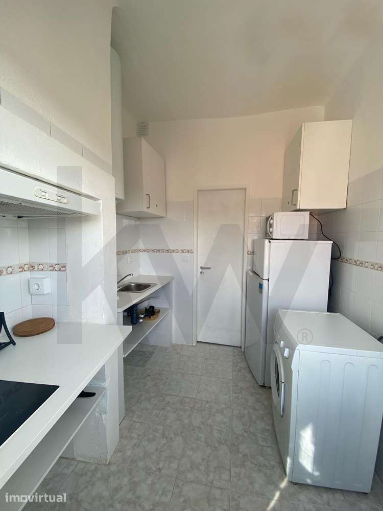 Oportunidade de Investimento Campo de Ourique – Prédio com 7 Un e Rent - Grande imagem: 2/38