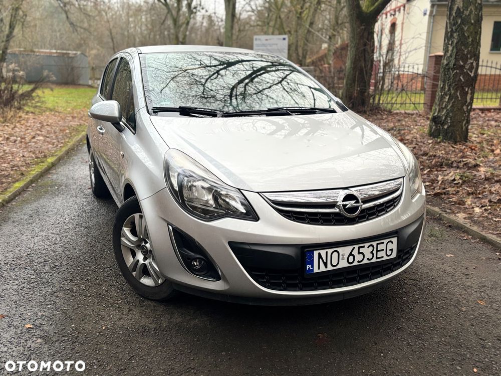 Opel Corsa - 1