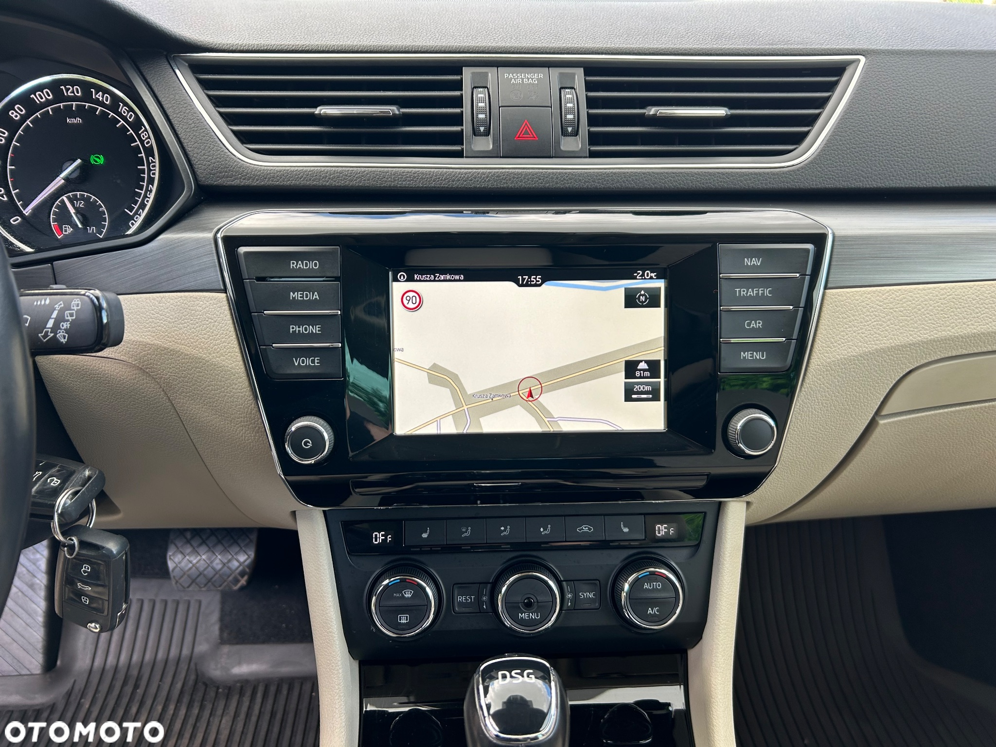 Skoda Superb 2.0 TDI DSG Style - 31