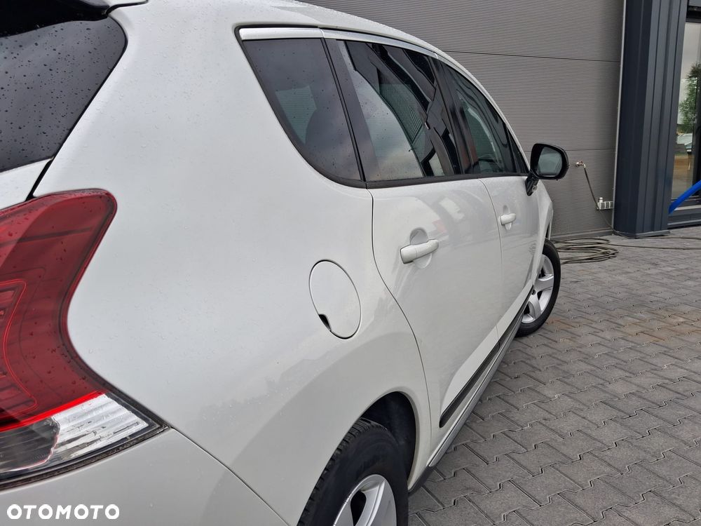 Peugeot 3008 - 23