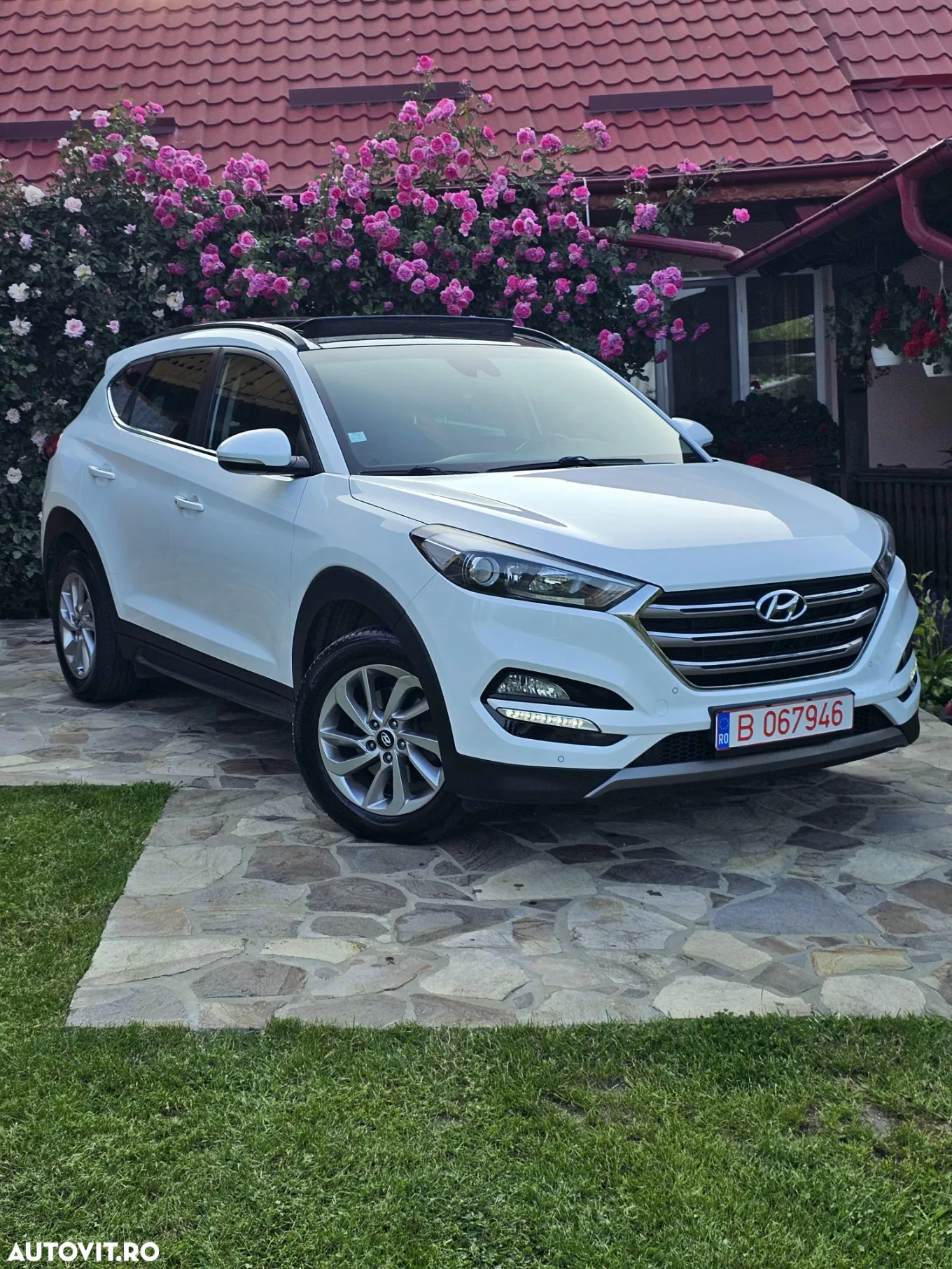 Hyundai Tucson 2.0 CRDI 2WD Trend - 2