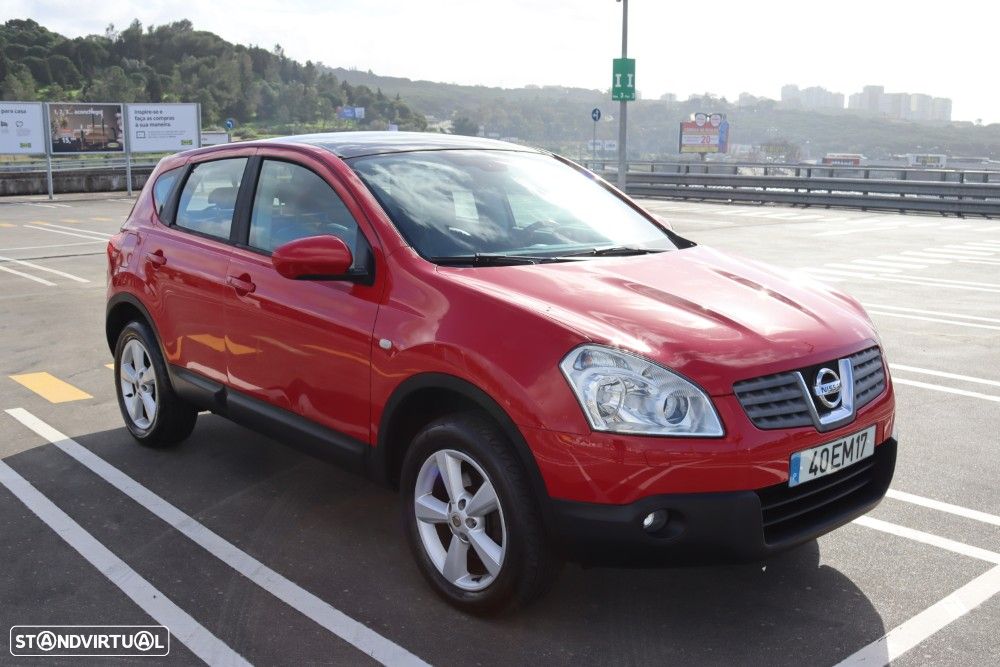 Nissan Qashqai 1.5 dCi Tekna Premium Pele Preta 18 - 3