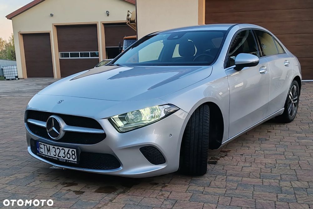 Mercedes-Benz Klasa A 180 d Progressive 7G-DCT - 5
