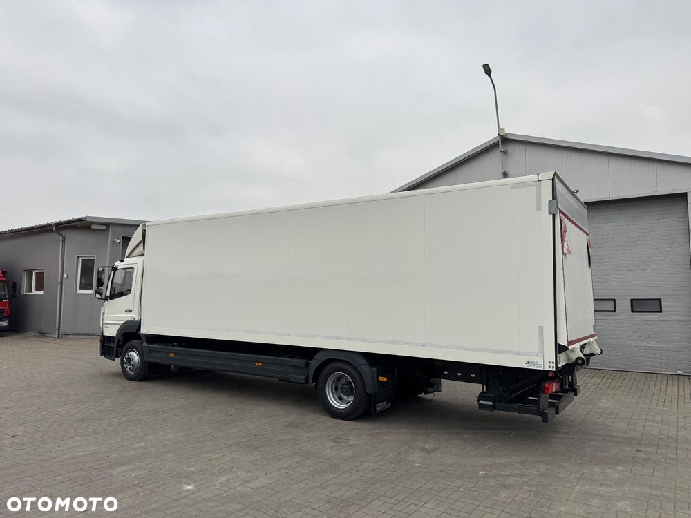 Mercedes-Benz ATEGO - 9
