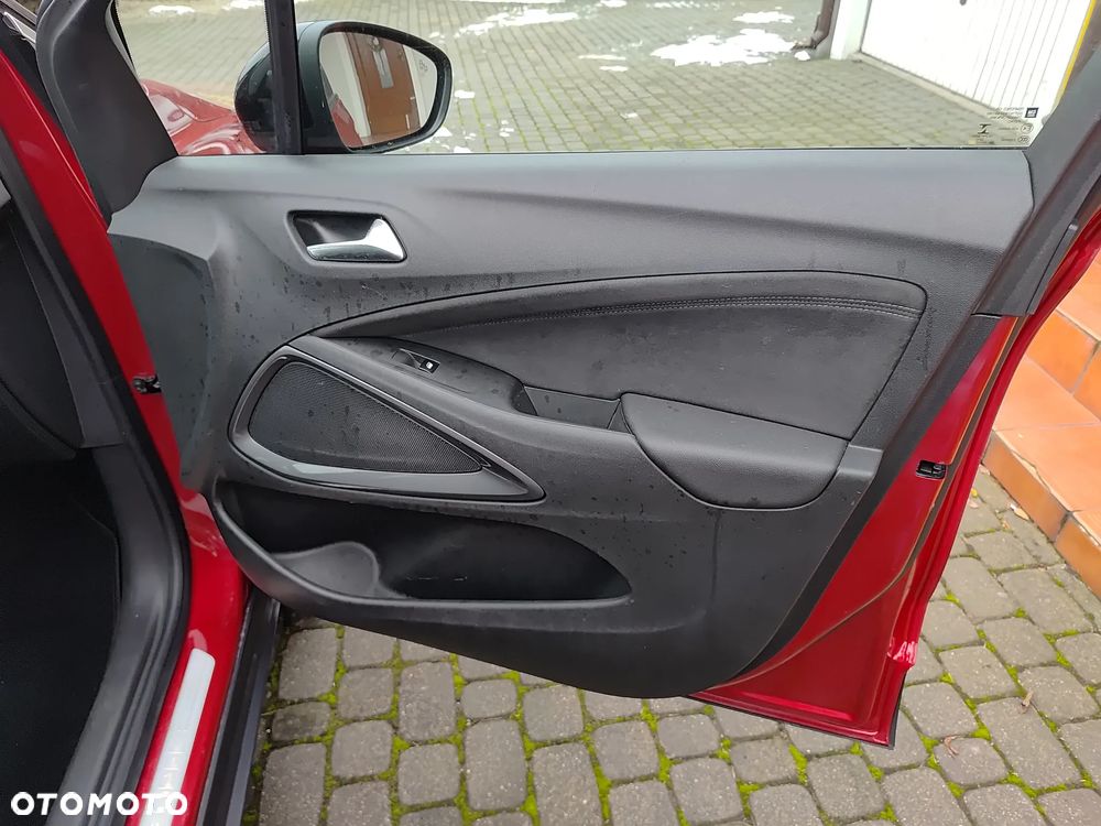 Opel Crossland X - 9