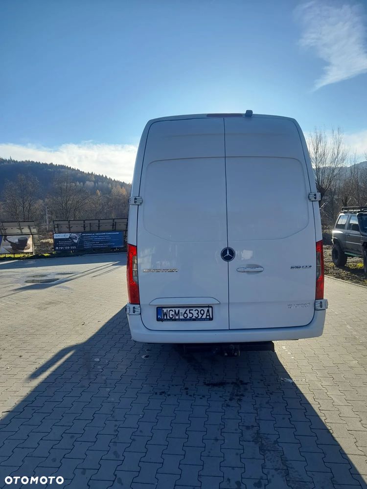 Mercedes-Benz sprinter 519 - 8