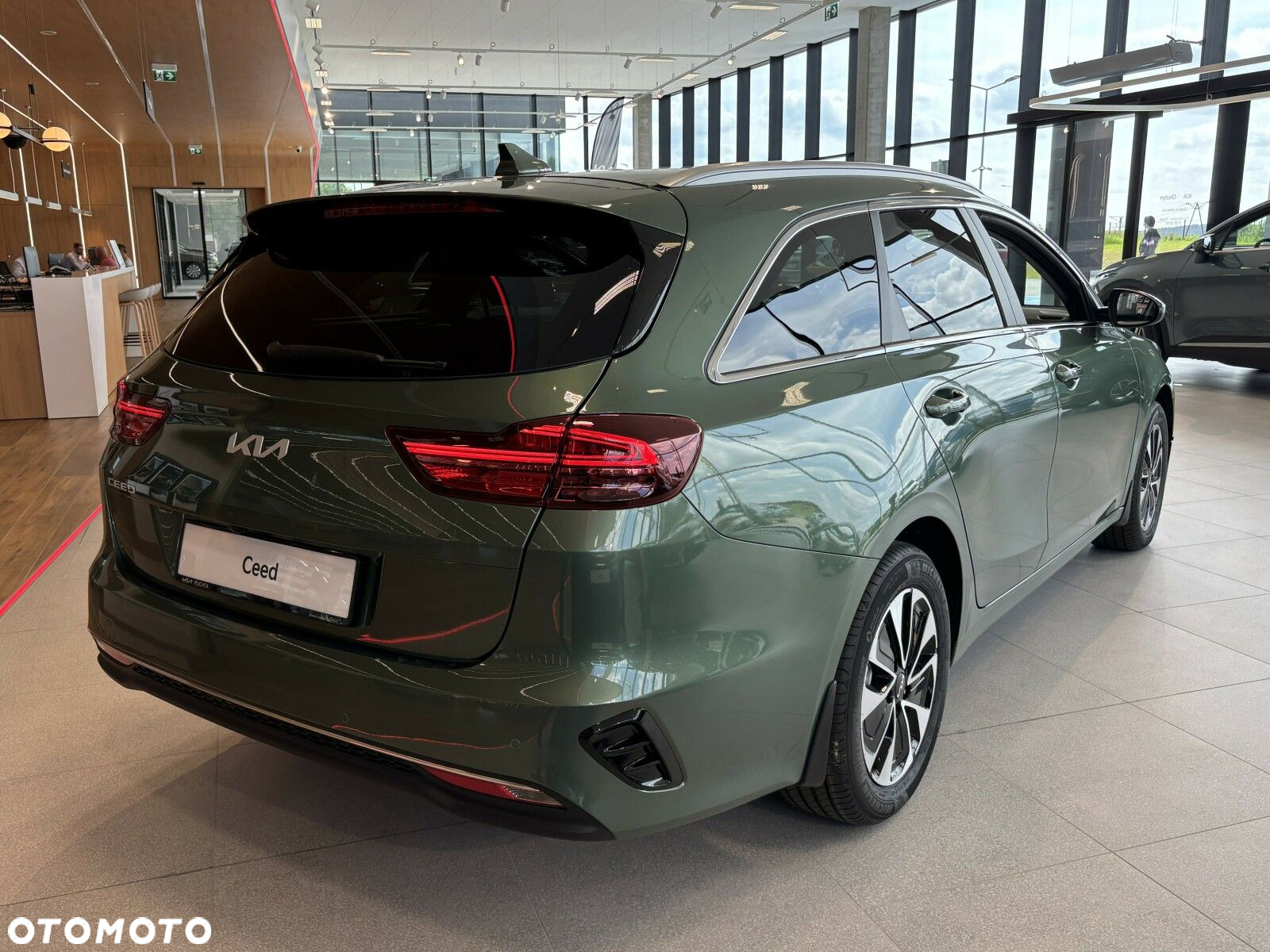 Kia Ceed - 7