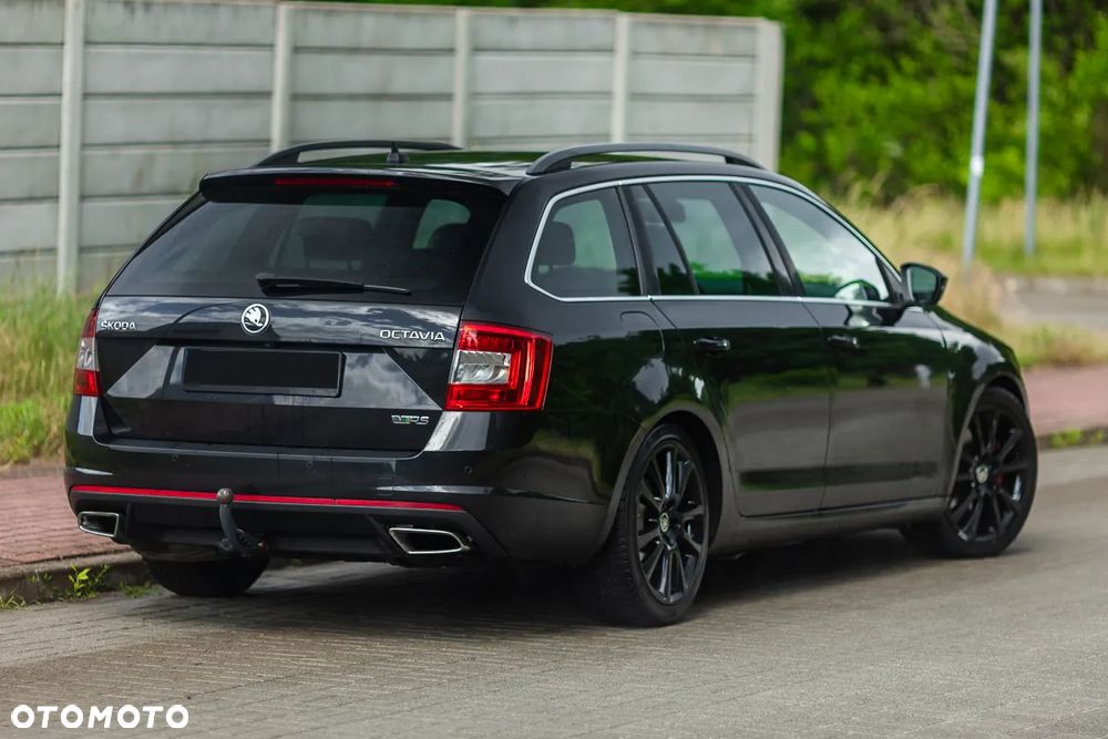 Skoda Octavia 2.0 TDI (Green tec) RS - 14