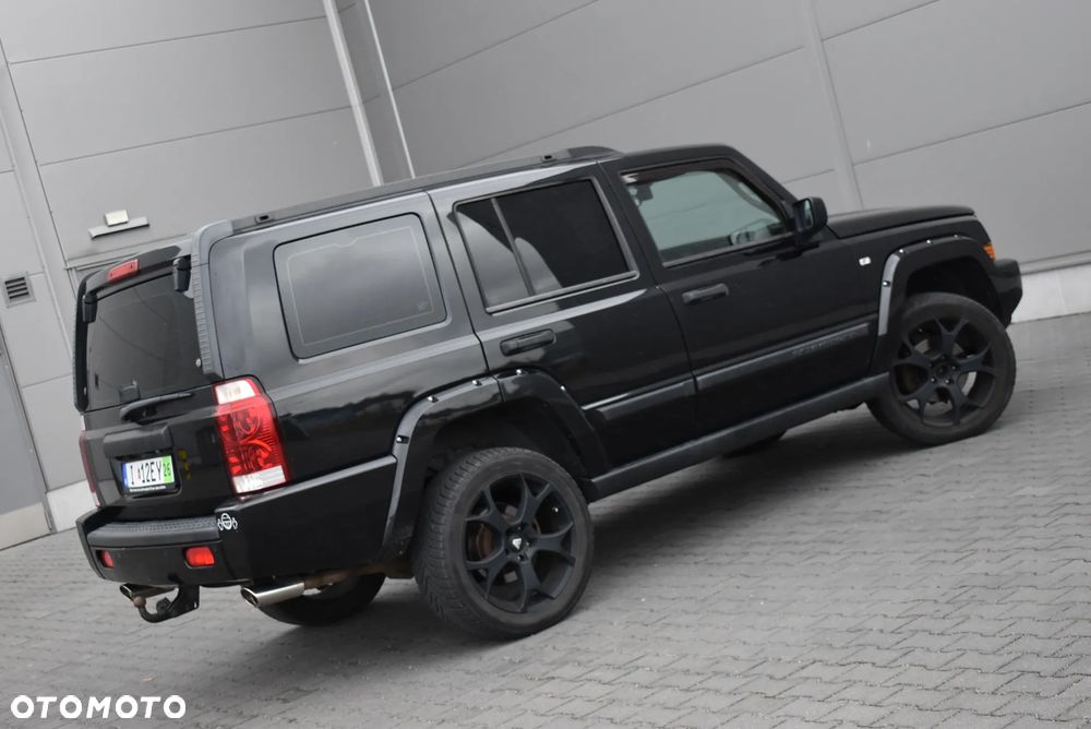 Jeep Commander - 4