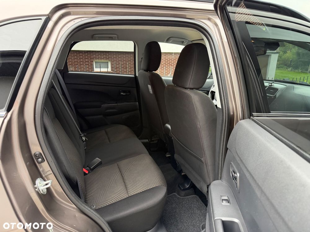 Mitsubishi ASX 1.6 Invite AS&G - 11