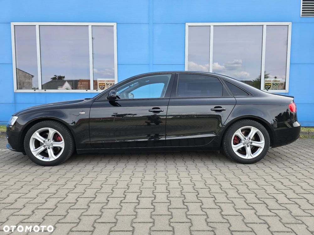 Audi A4 Limousine 2.0 TDI DPF S line Sportpaket - 12