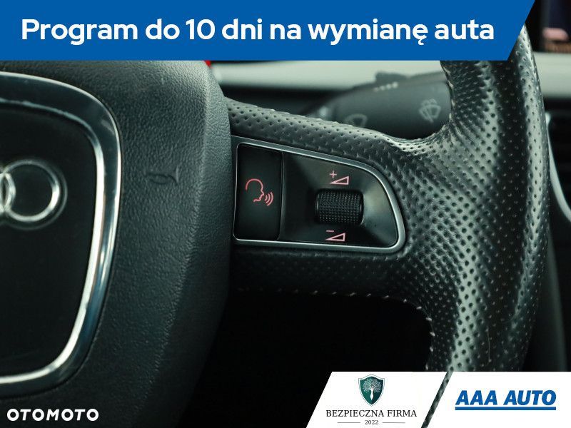 Audi A4 Limousine - 19