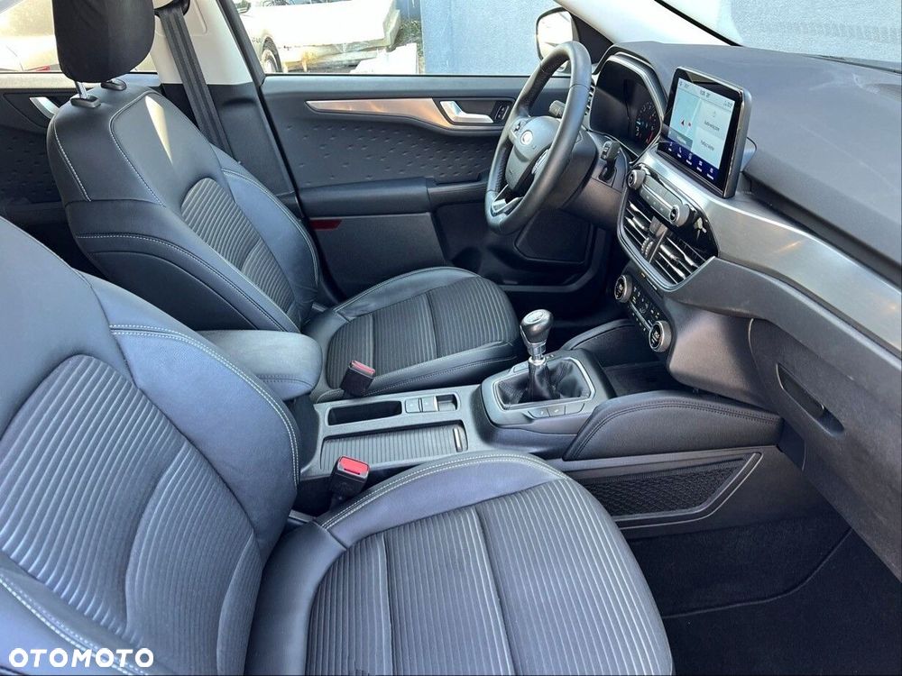 Ford Kuga 2.0 EcoBlue mHEV FWD Titanium X - 34