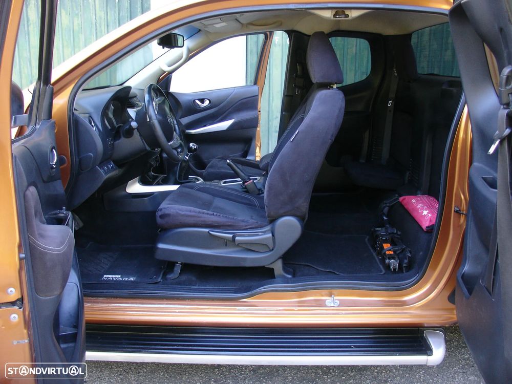 Nissan navara np300  3lug. - 19