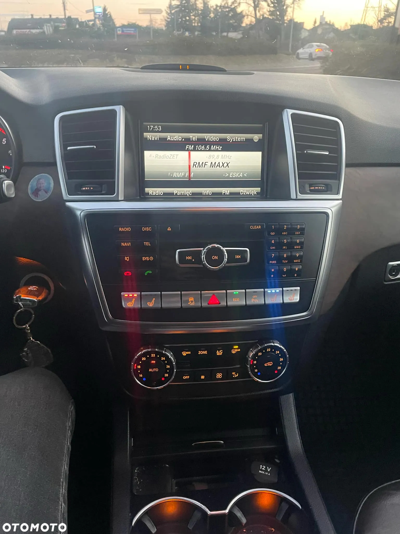 Mercedes-Benz ML 350 BlueTec 4-Matic - 9
