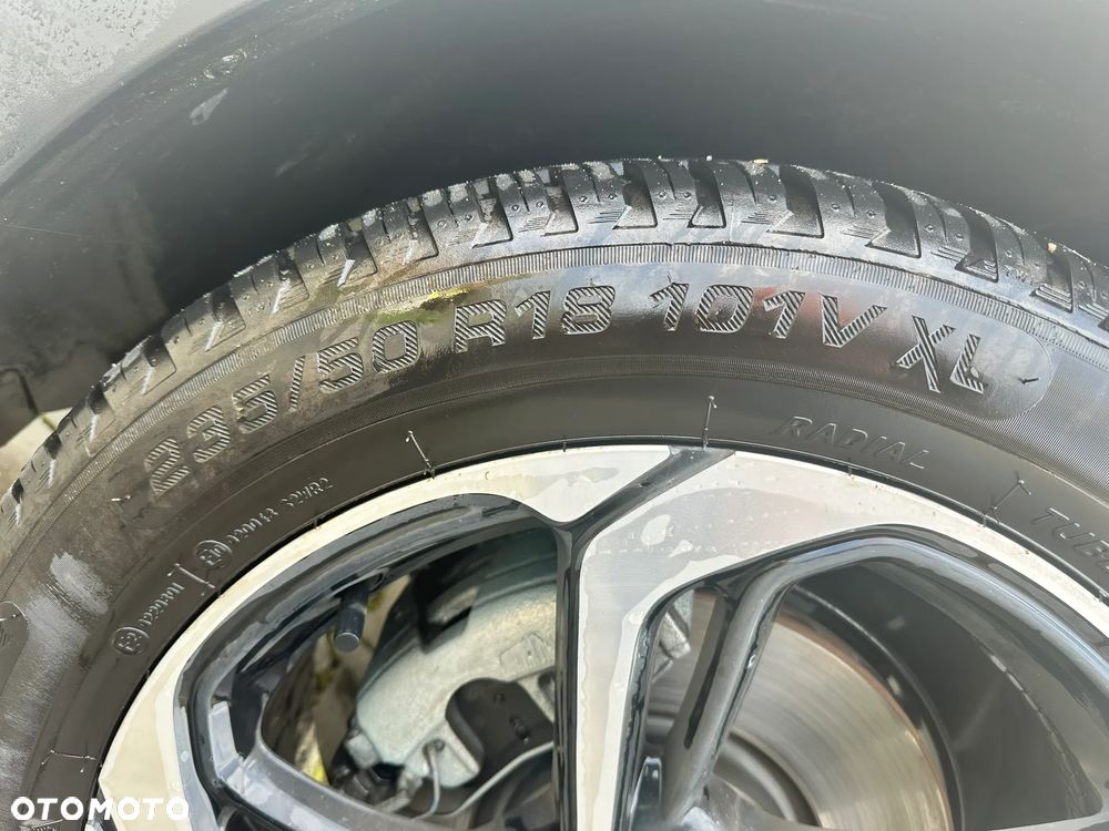 MG HS 1.5 T-GDI Exclusive DCT - 13