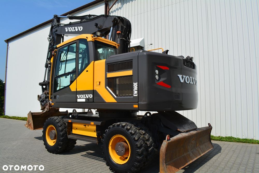 Volvo VOLVO EW160E SUPER STAN z osprzętem - 9