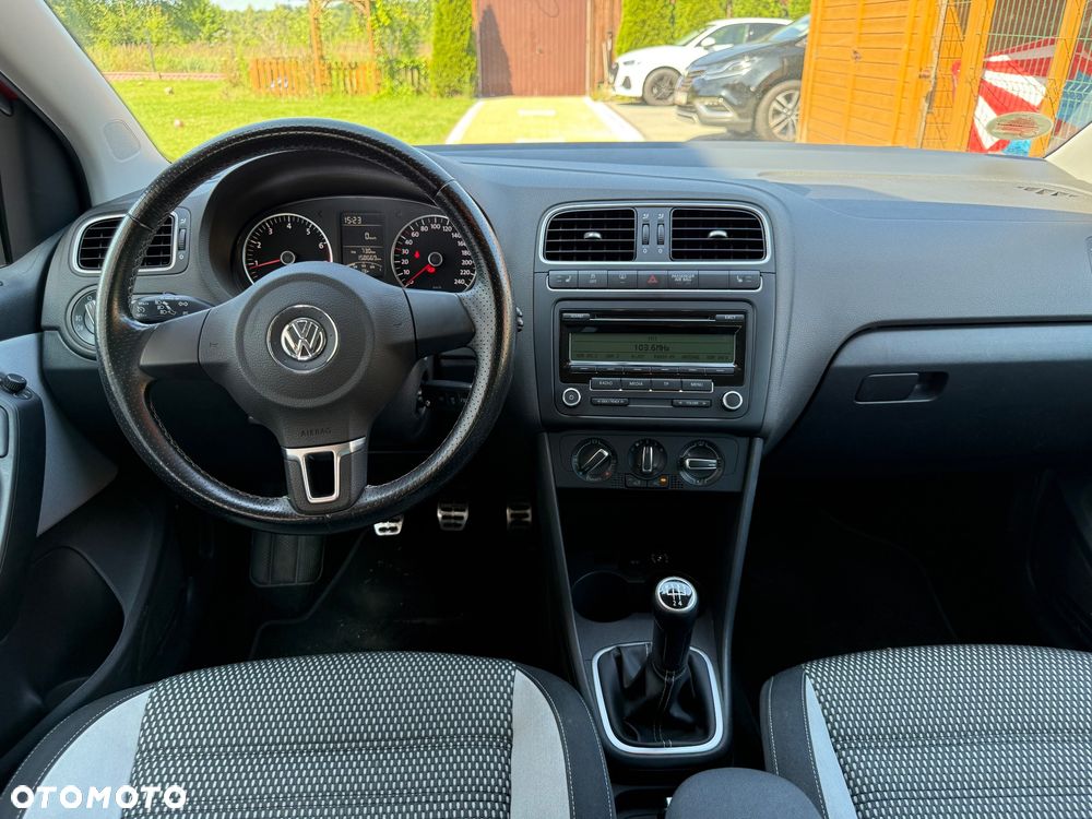 Volkswagen Polo Cross - 14
