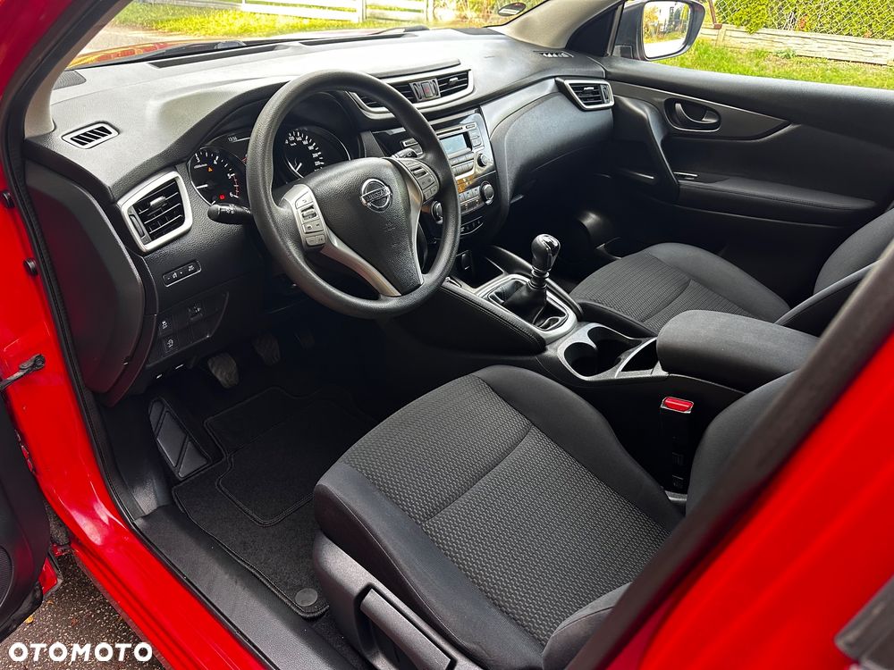 Nissan Qashqai 1.5 dCi N-Connecta - 17