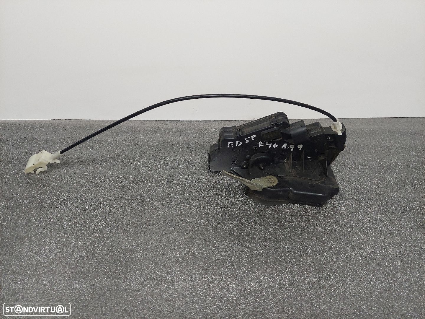 Fecho Porta Frente Dto Bmw 3 (E46) - 1