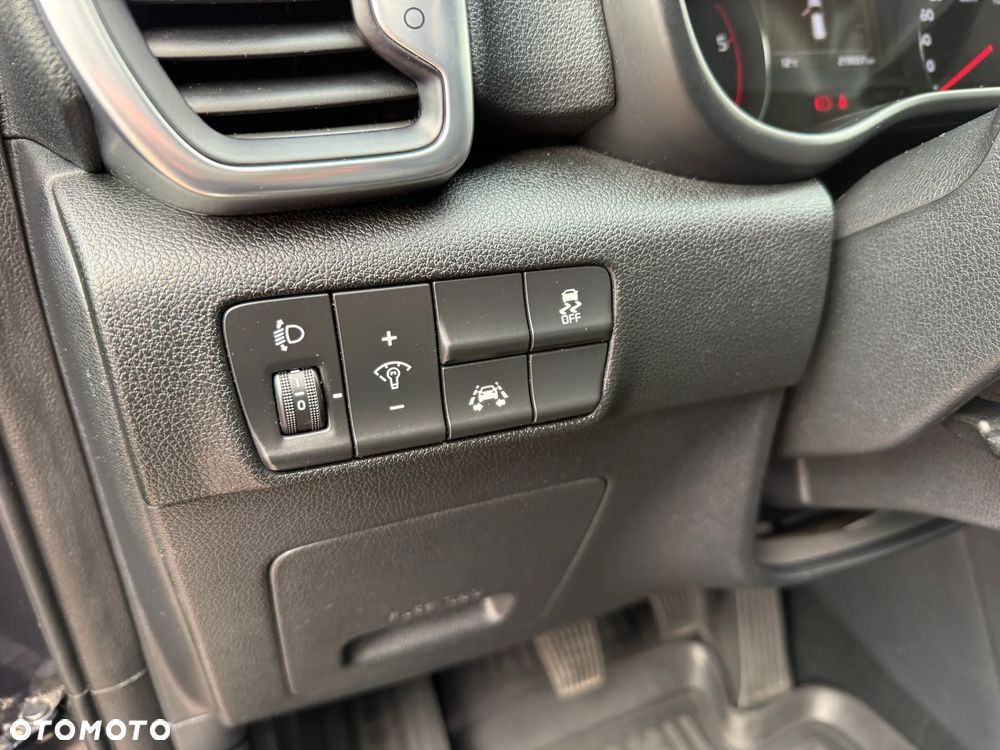 Kia Sportage 1.7 CRDI 2WD Spirit - 33