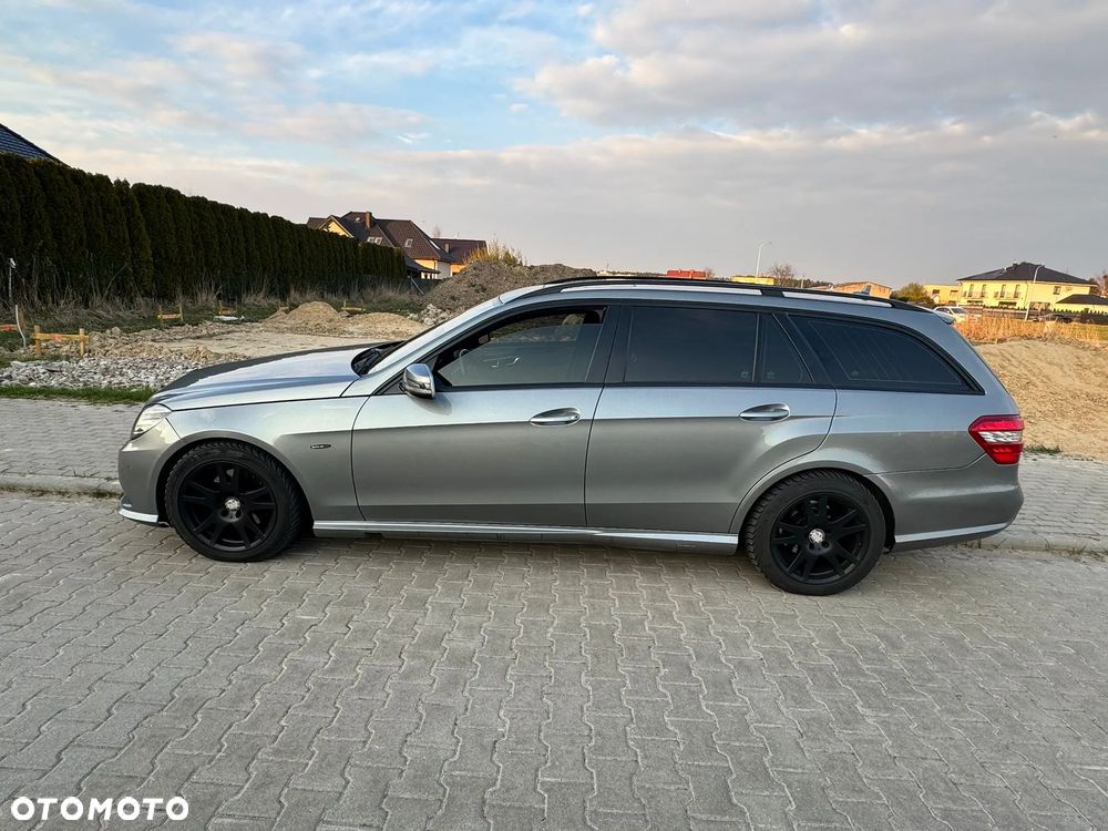 Mercedes-Benz Klasa E 350 CDI DPF 4Matic BlueEFFICIENCY 7G-TRONIC Avantgarde - 9