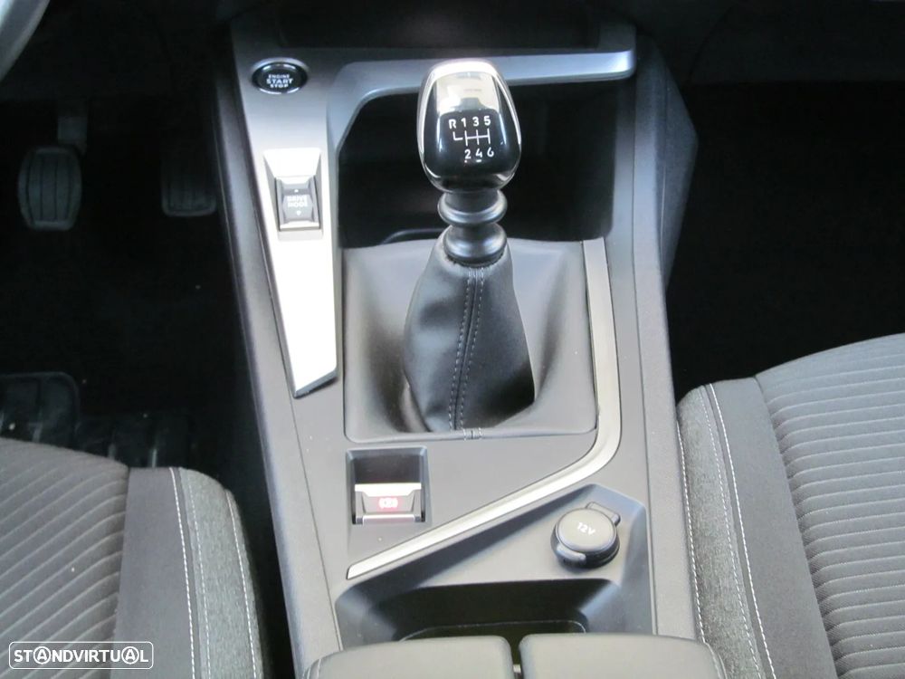 Peugeot 308 PureTech 130 Active Pack - 19