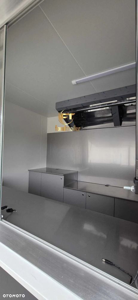 Inny foodtrailer - 19