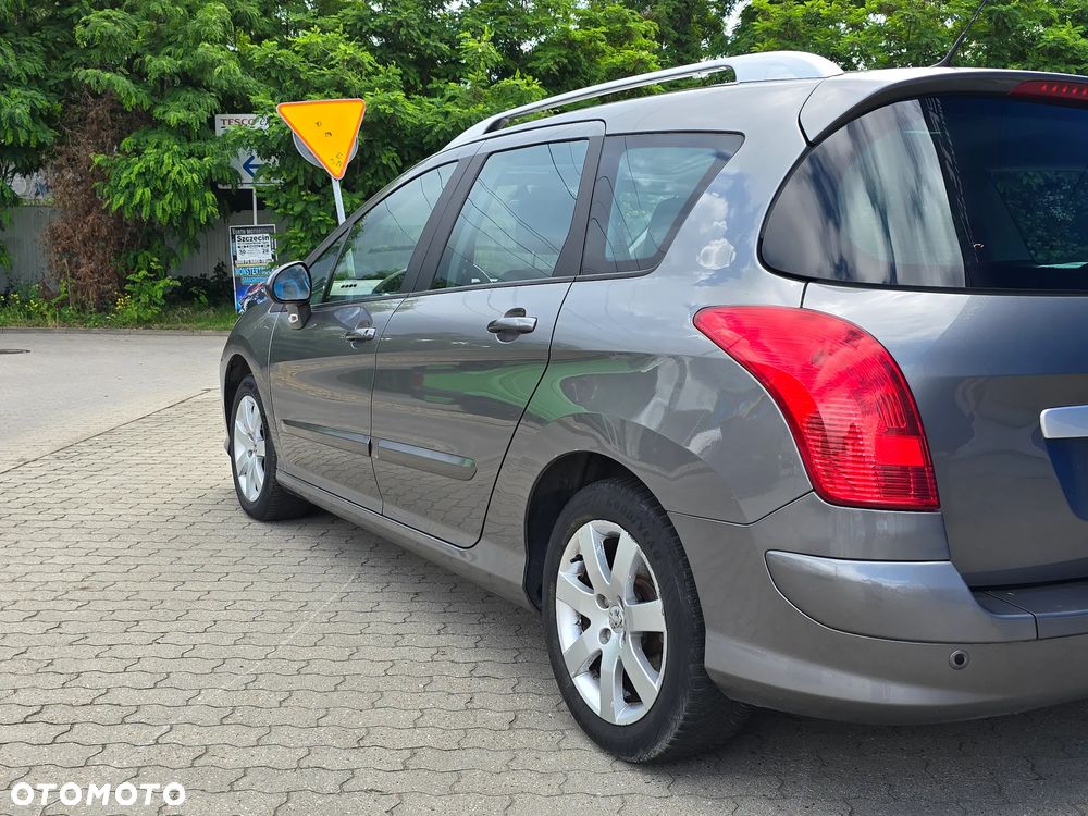Peugeot 308 1.6 HDi Premium - 28