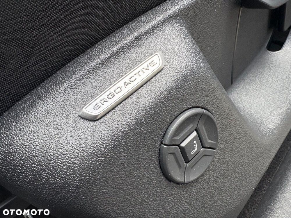 Volkswagen Tiguan - 25