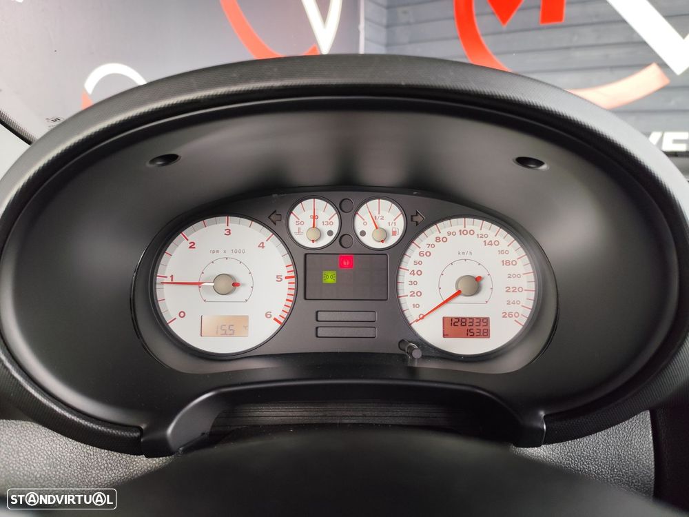 SEAT Leon 1.9 TDI FR - 14