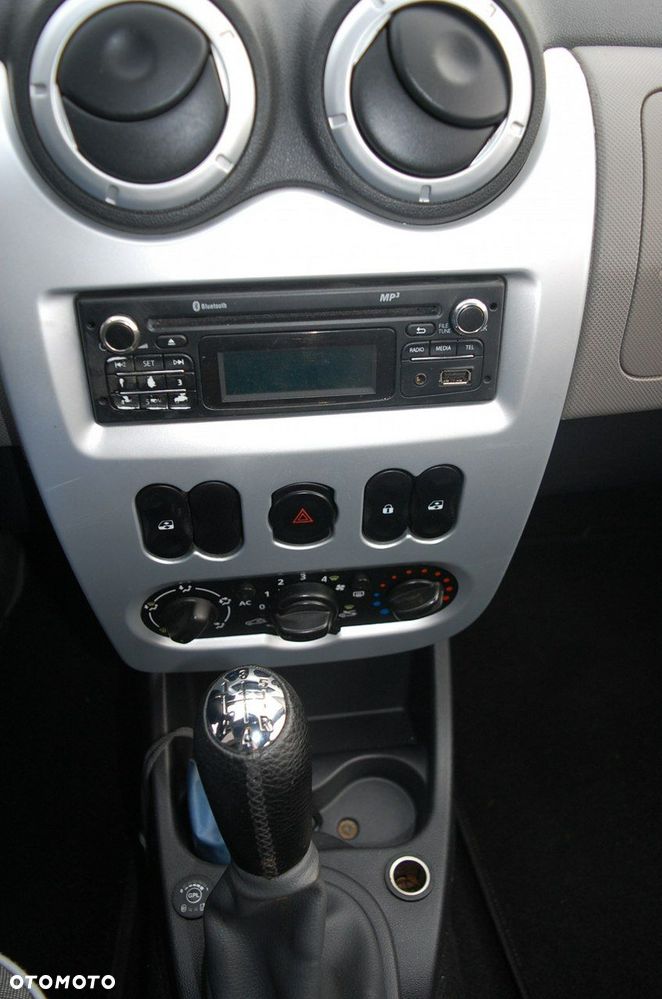 Dacia Sandero - 23