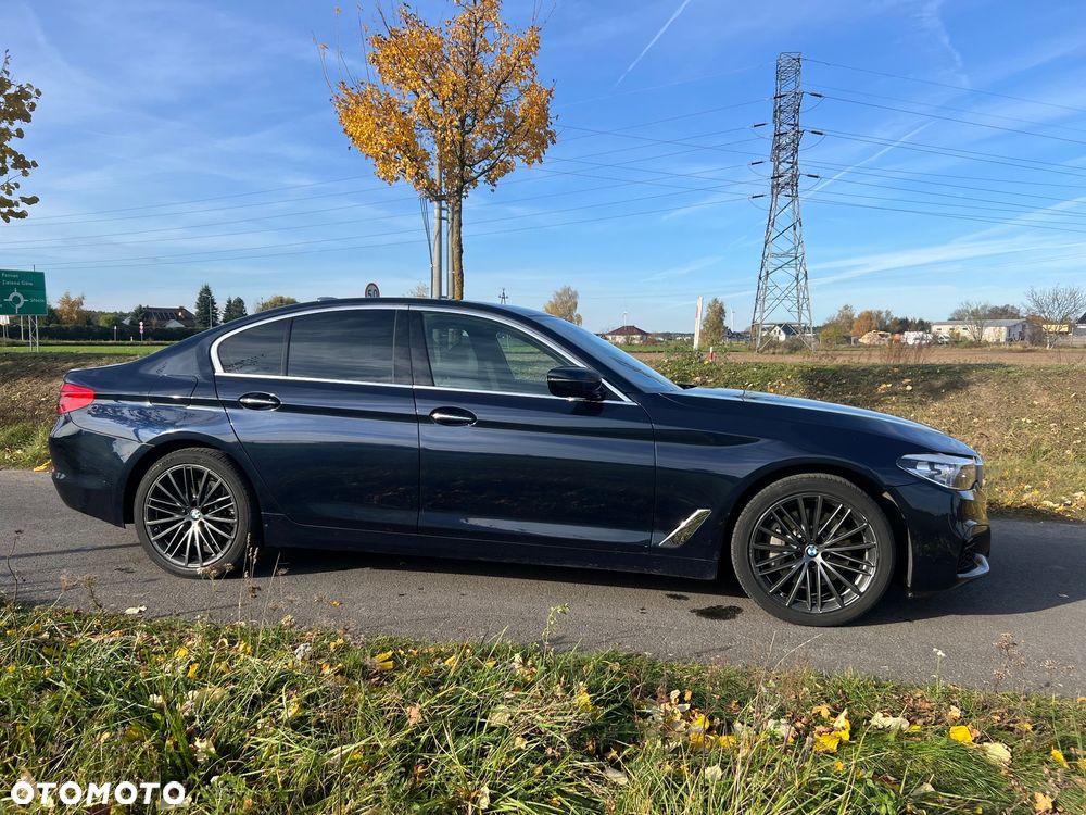 BMW Seria 5 530i Luxury Line - 4