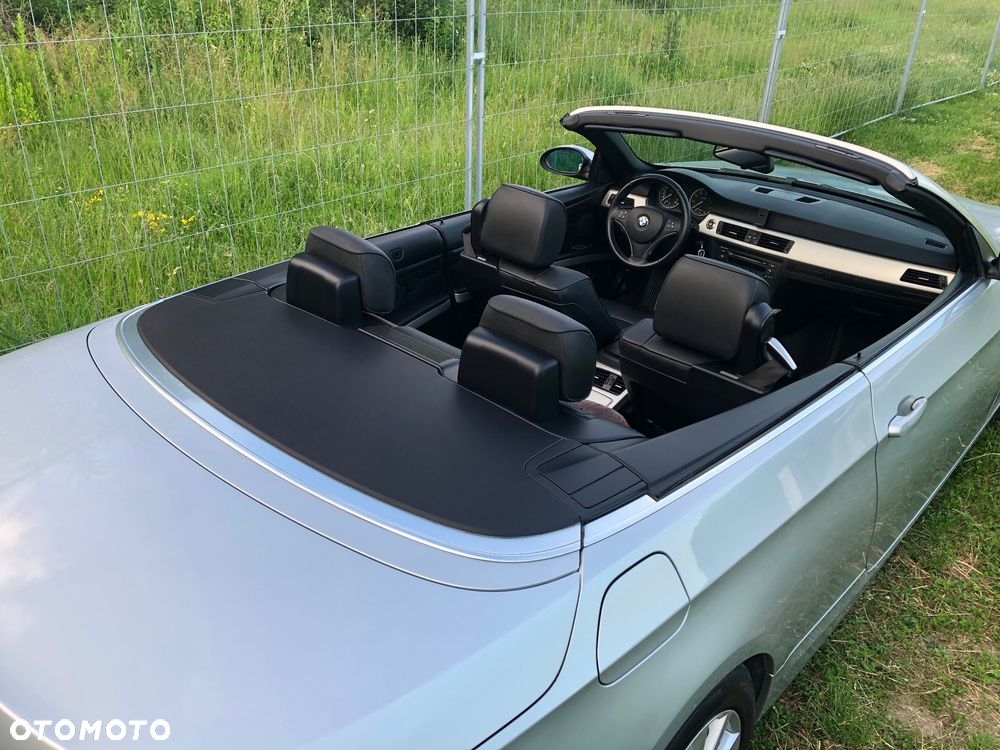 BMW Seria 3 320i - 8
