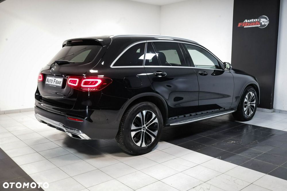 Mercedes-Benz GLC - 13