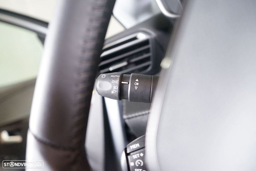 Peugeot 208 1.2 PureTech Active - 22