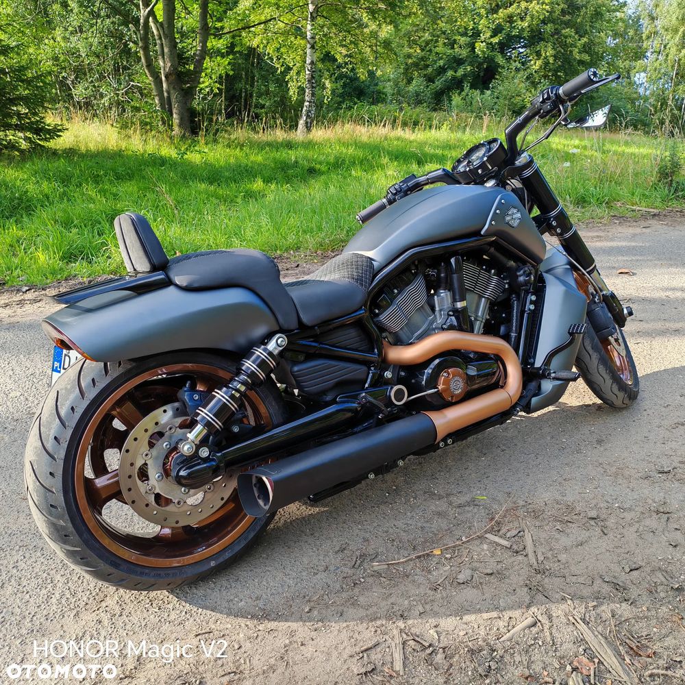 Harley-Davidson V-Rod Muscle - 8