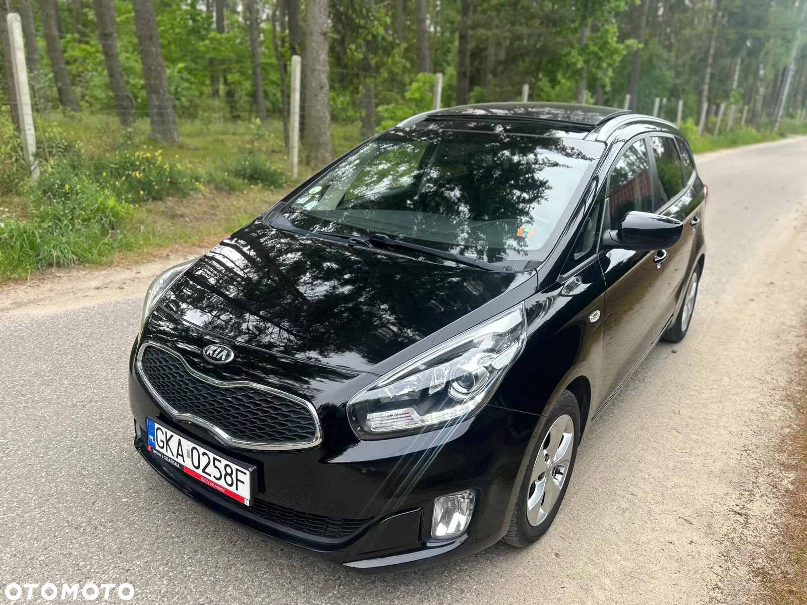 Kia Carens 1.7 CRDi L - 15