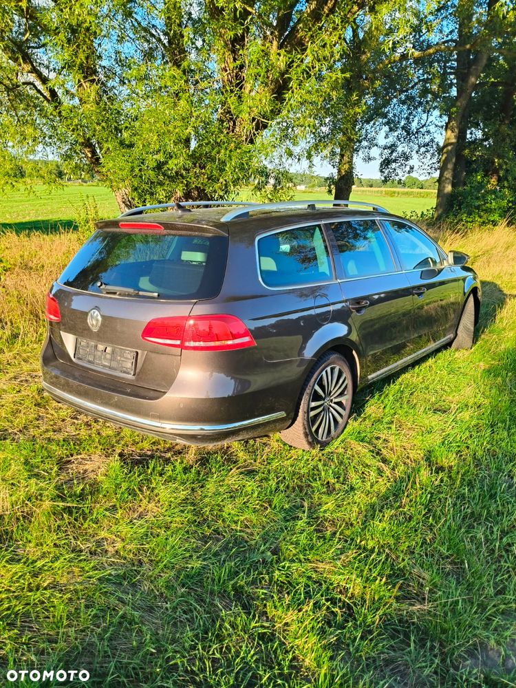Volkswagen Passat - 3