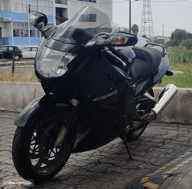 Honda CBR 1000 XX - 5