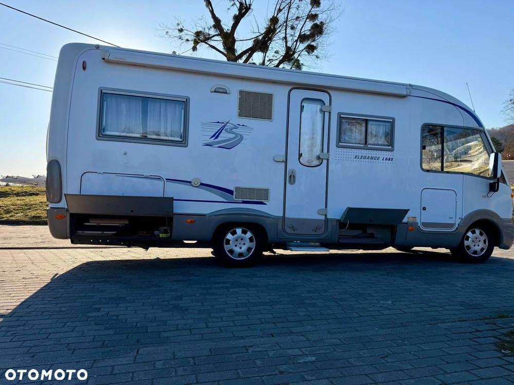 Burstner ELEGANCE I685 - 28