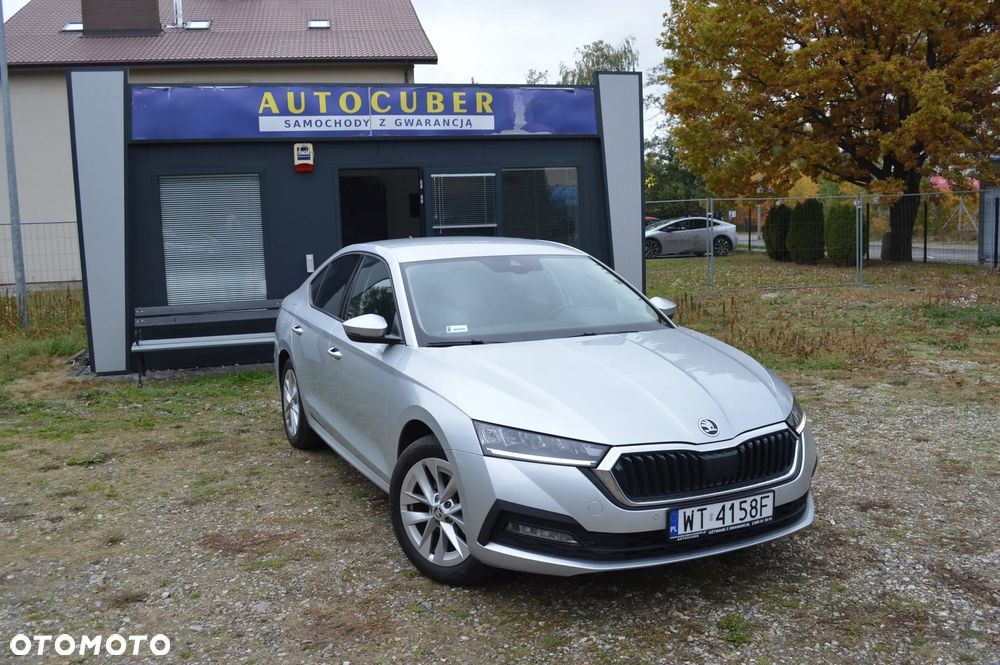 Skoda Octavia - 1
