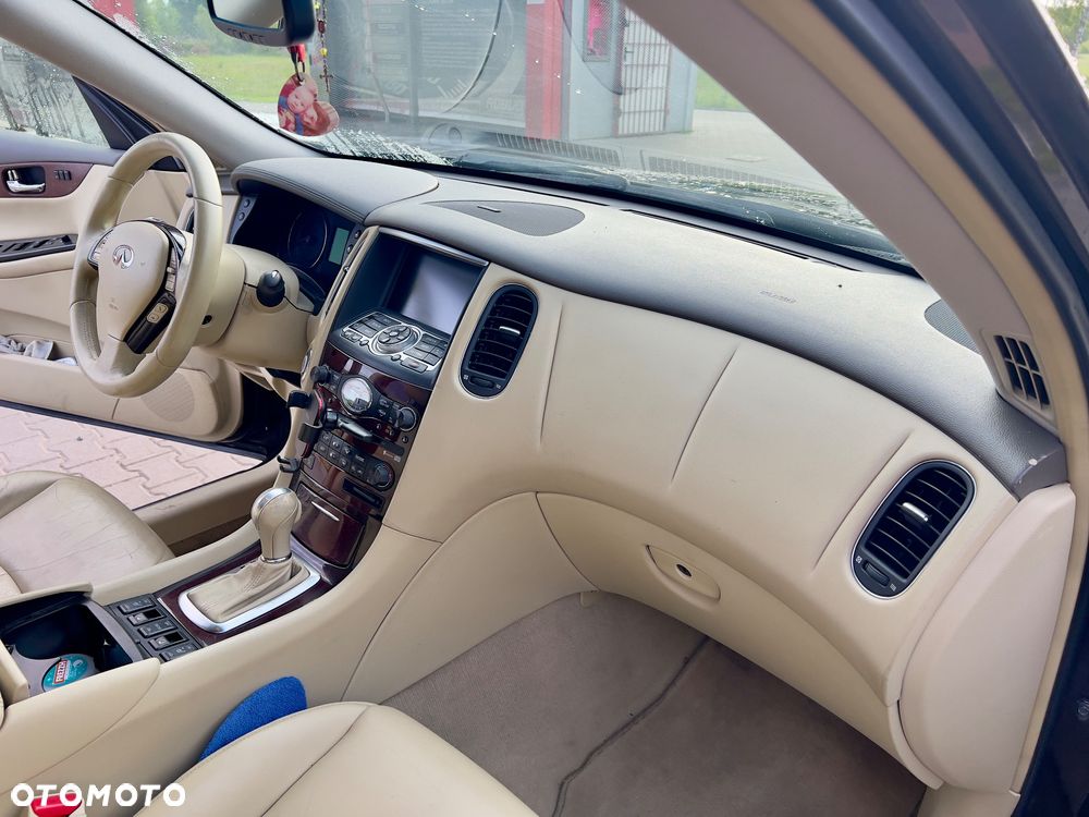 Infiniti EX EX35 - 10