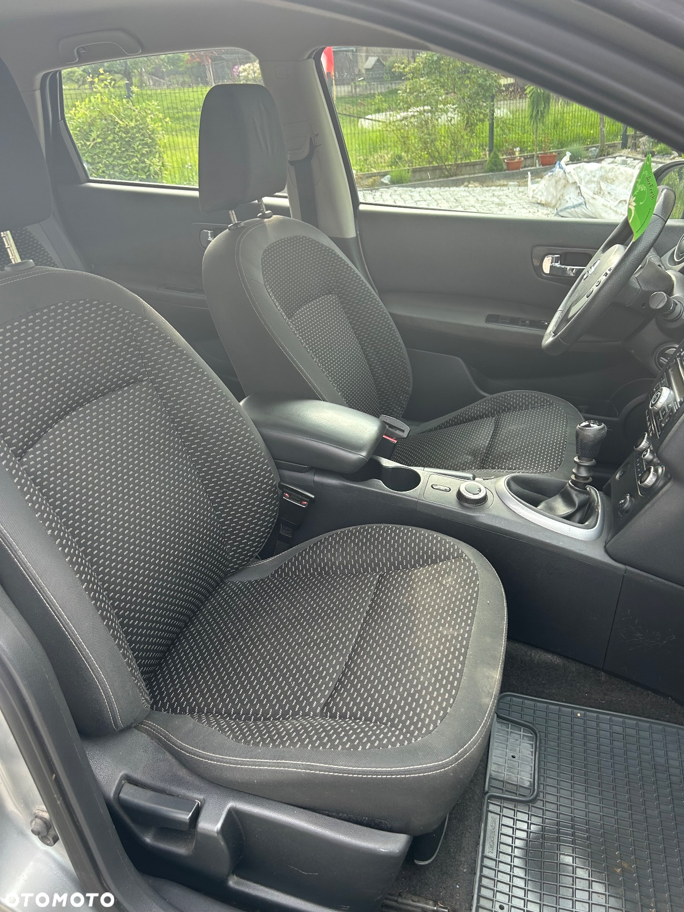 Nissan Qashqai 2.0 dCi 4x4 Tekna - 6