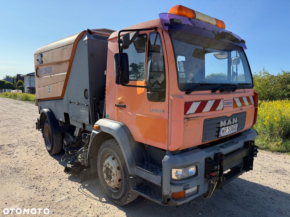 MAN 15.163 M2000 - 2
