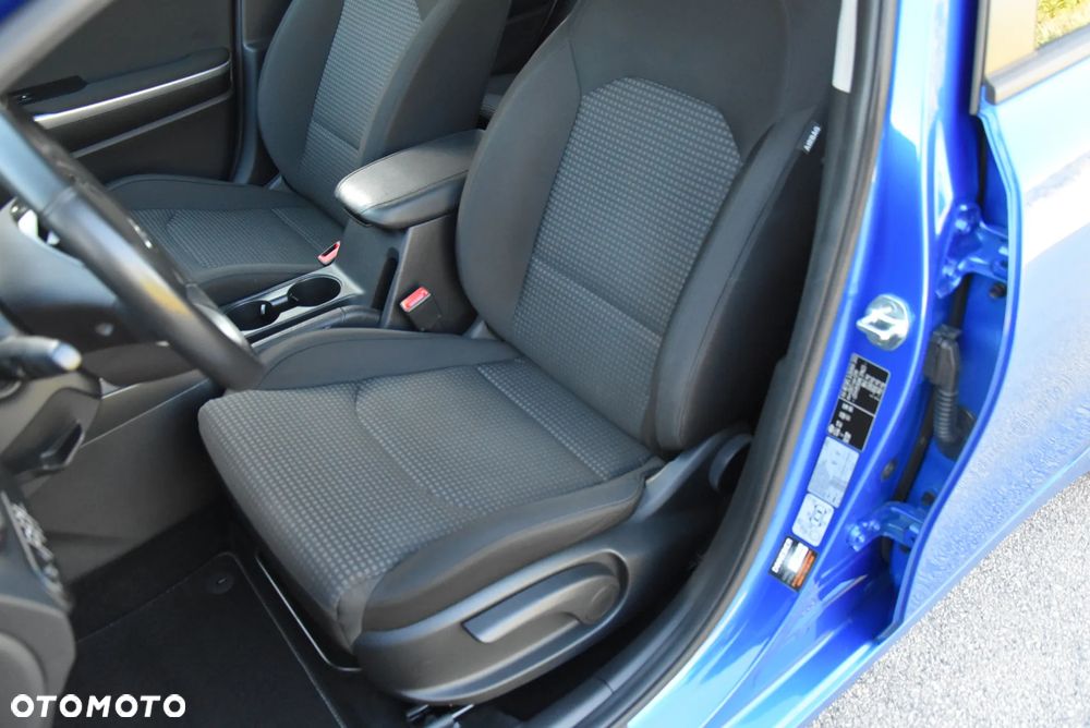 Kia Ceed 1.5 T-GDI DCT7 OPF Spirit - 27