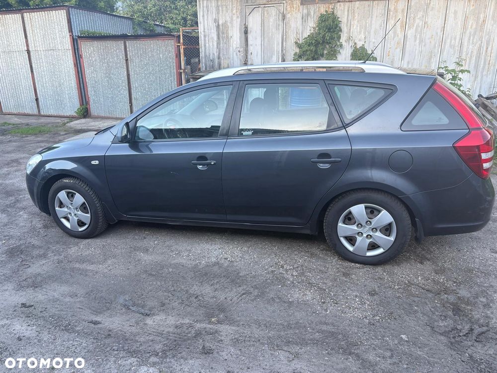 Kia Ceed 1.6 Comfort - 9