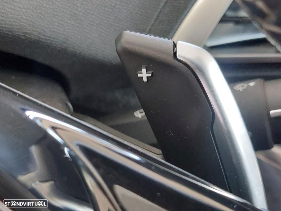 Peugeot 5008 1.2 PureTech Allure EAT8 - 24