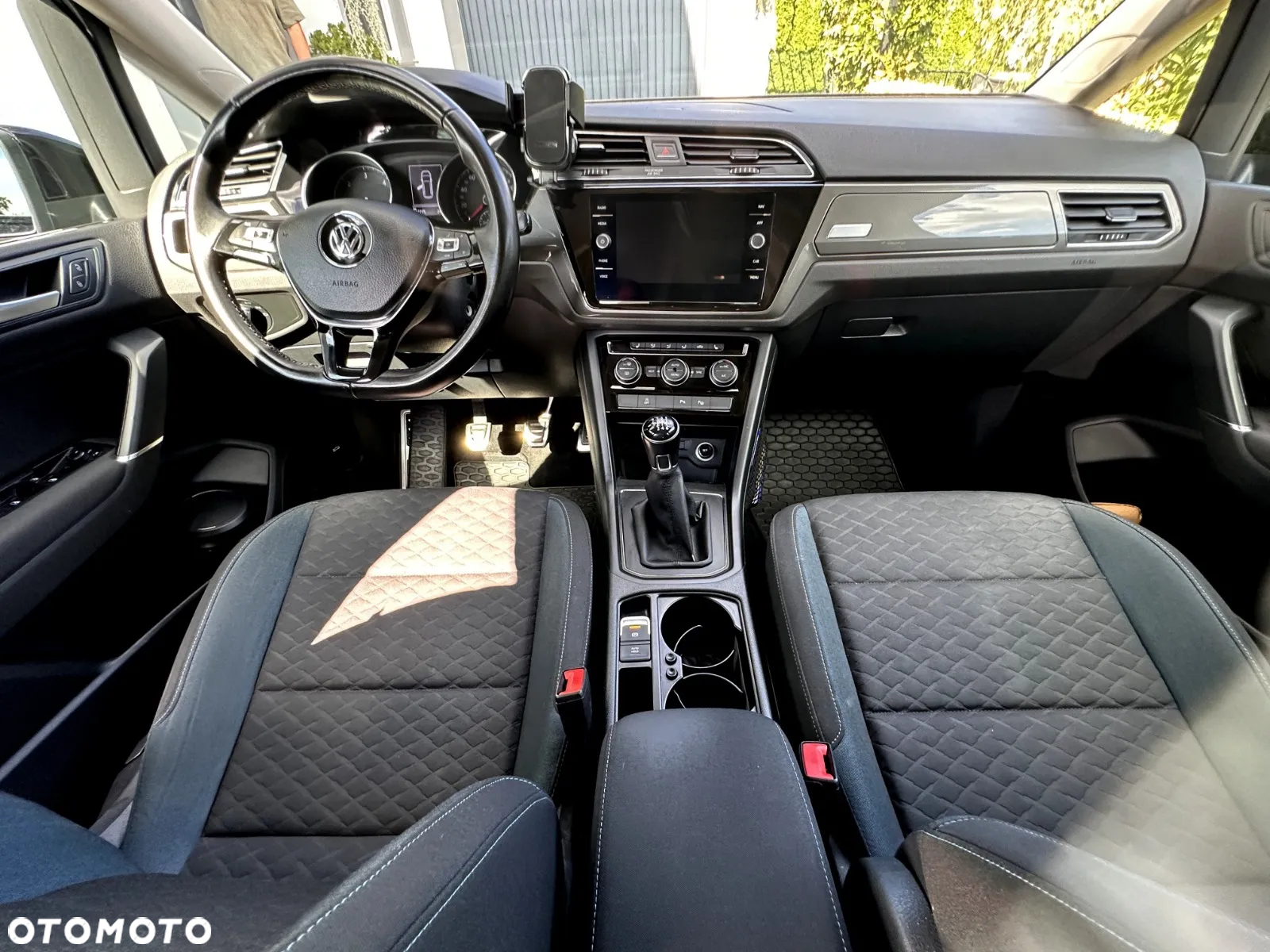 Volkswagen Touran 1.6 TDI BMT SCR Comfortline - 5