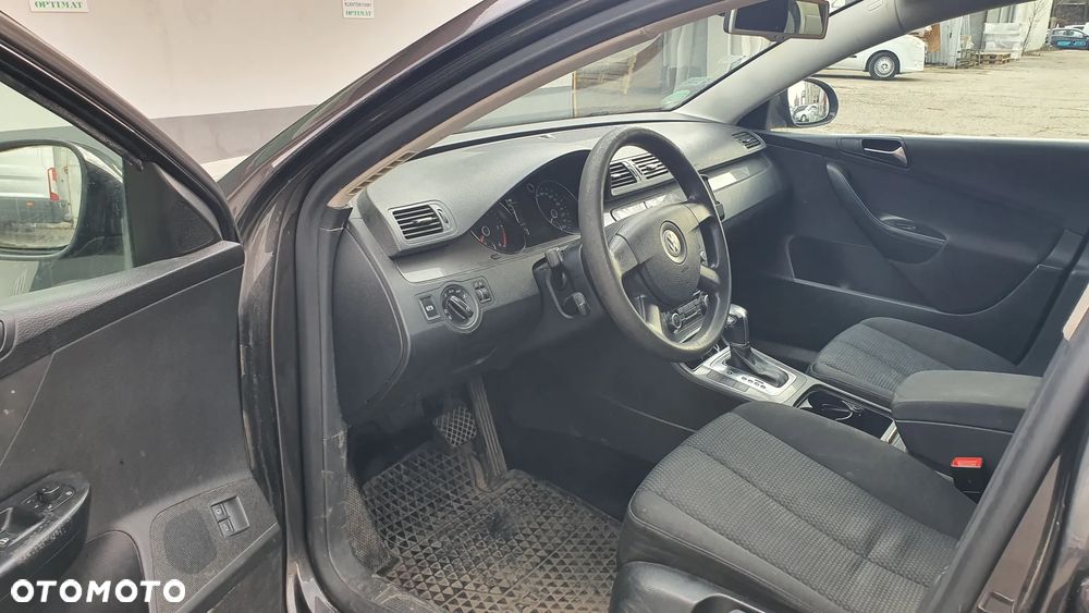 Volkswagen Passat 2.0 TDI Comfortline Optimum DSG - 21